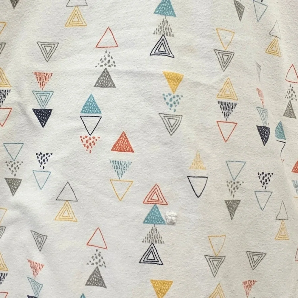 HALO SleepSack Swaddle Kids Small White Triangle Geometric‎ Wearable Blanket